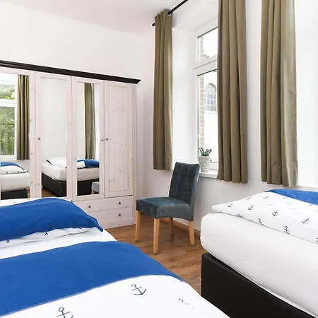 Hof Zwischen Den Deichen *