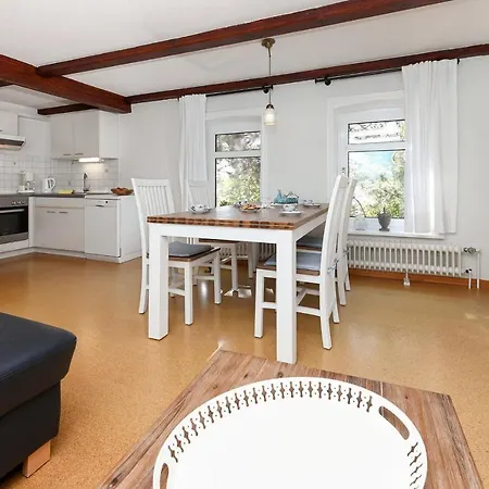 Hof Zwischen Den Deichen Apartment Schillig