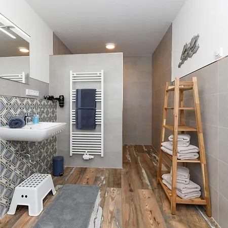 Hof Zwischen Den Deichen