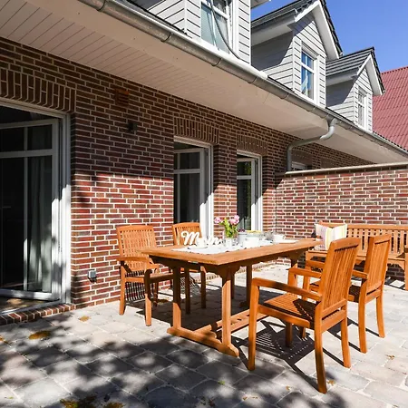 Hof Zwischen Den Deichen Schillig