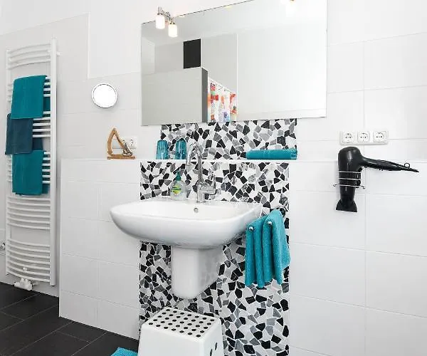 アパート Hof Zwischen Den Deichen