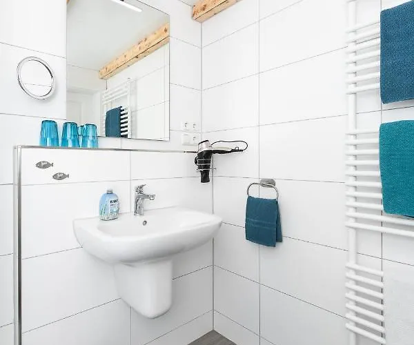 アパート Hof Zwischen Den Deichen シリヒ