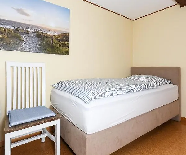 アパート Hof Zwischen Den Deichen シリヒ