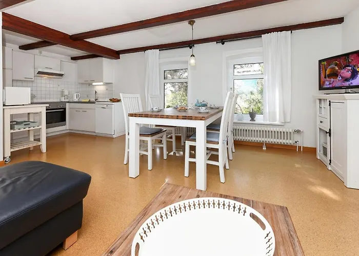 Hof Zwischen Den Deichen アパート シリヒ