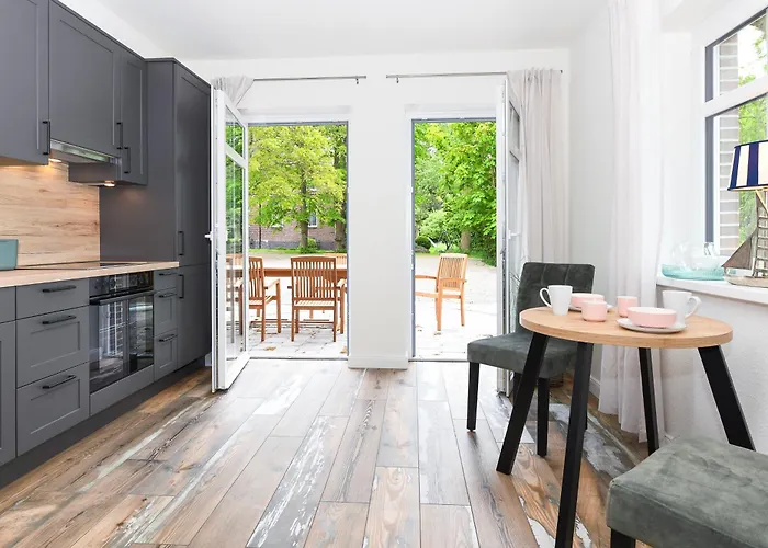 Hof Zwischen Den Deichen * シリヒ